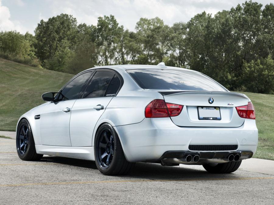  BMW M3 Silver Ghost by IND Distribution 2012 года  (фото 5 из 14)